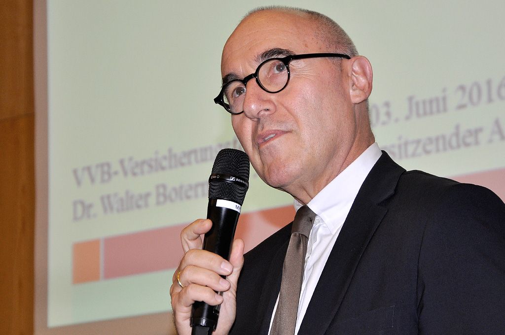 Walter Botermann, Vorstandsvorsitzender ALTE LEIPZIGER - HALLESCHE Konzern ...