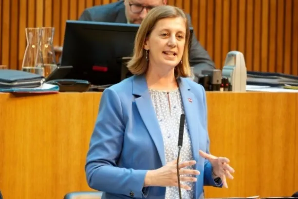 Barbara Eibinger-Miedl, Finanz-Staatssekretärin