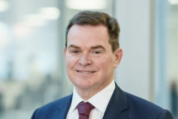 Ian Lance, Redwheel: "Eine der größten Chancen sehen wir derzeit in vernachlässigten Bereichen: in Sektoren und Ländern, die übersehen wurden, weil Investoren so stark auf Technologieunternehmen fixiert waren."