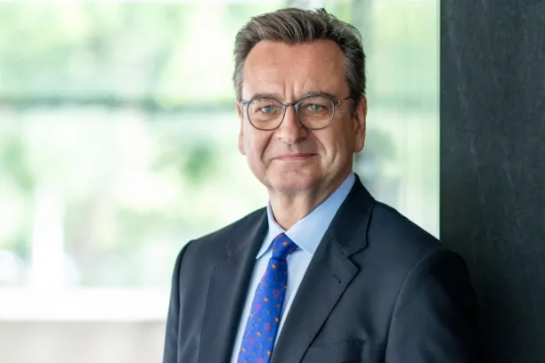 Joachim Wenning, Chef der Munich Re