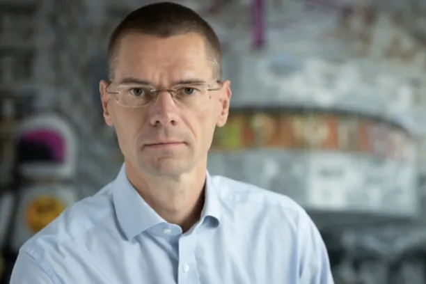 Lutz Röhmeyer, Capitulum Asset Management: "Aktives Anleihemanagement verbunden mit viel Freiheiten kann im gegenwärtigen Umfeld die sich bietenden Chancen effektiv nutzen."