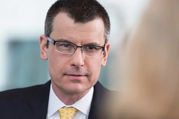 Mark Haefele, UBS: "Das Wachstum der Nachfrage nach Rechenkapazität verlangsamt
sich nicht."
