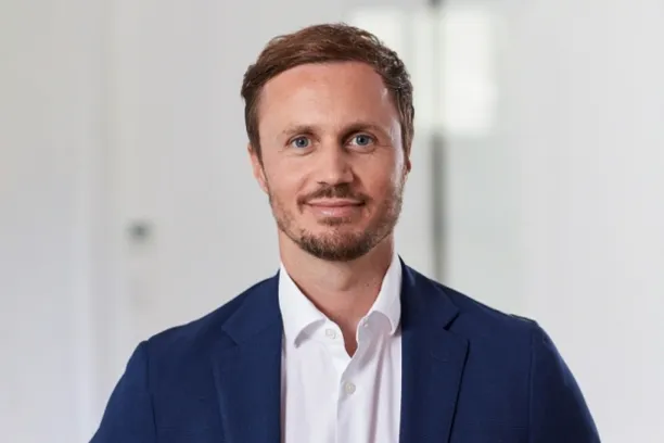 Continuation Vehicles haben sich mittlerweile als weiterer Exit-Kanal im Private-Equity-Secondary-Markt etabliiert, konstatiert Hans-Christian Moritz von Munich Private Equity Partners (MPEP). Die Firma investiert ausschließlich in Primärfonds im Lower Mid-Market.