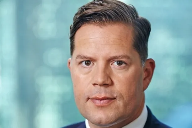 Ingmar Przewlocka, Fondsmanager des Schroder ISF Global Multi-Asset Balanced