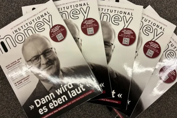 Wie Sie sehen, haben wir noch ein paar Stück der aktuellen Ausgabe bei uns – wer sich die Relaunch-Ausgabe unverbindlich ansehen möchte, einfach eine mail an office@institutional-money.com schicken ... keine Zahlungsinformation, einfach nur die postalische Adresse.
