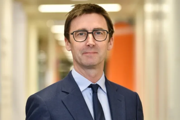 Ned Naylor-Leyland, Jupiter Asset Management: "Obwohl globale Gold-ETFs in den vergangenen Monaten neue Anlagegelder angezogen haben, stehen in der Betrachtung seit Jahresanfang Abflüsse zu Buche."