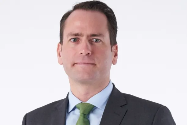 Carsten Kutschera, T. Rowe Price
