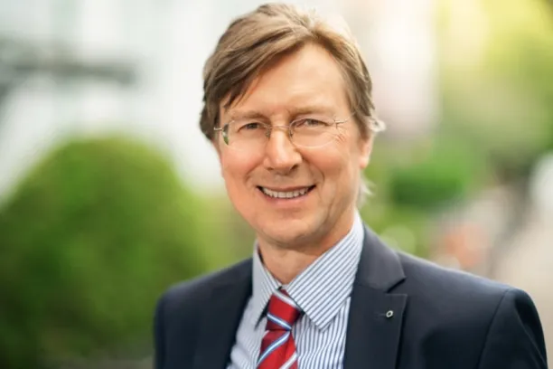 Dieter Helmle, Vorstand bei Source For Alpha