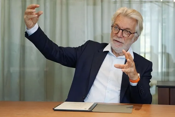 Philippe Waechter, Ostrum AM: "Technische Debatten verschleiern das Wesentliche, nämlich dass die Währung wieder zu einem Machtinstrument geworden ist."