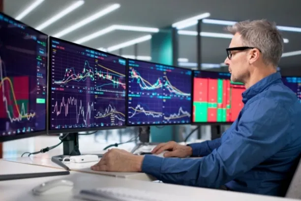 Gerade in Europa und den USA dürften die Ausfallquoten laut LBBW High-Yield-Unternehmen auch künftig über ihren langfristigen Durchschnittswerten liegen.