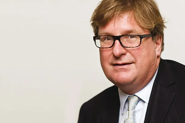 Crispin Odey meldet sich kraftvoll mit erfolgreichen Shorts gegen das Pfund und britische Langläufer unter den Staatsanleihen zurück.