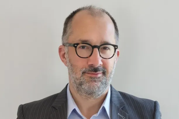 Sébastien Neiss, Director bei Andera Partners: "Nach einem ersten Jahr, in dem wir Beziehungen zu Unternehmern in der DACH-Region aufgebaut haben, ist die Eröffnung einer Niederlassung in Frankfurt ein logischer und konsequenter Schritt."