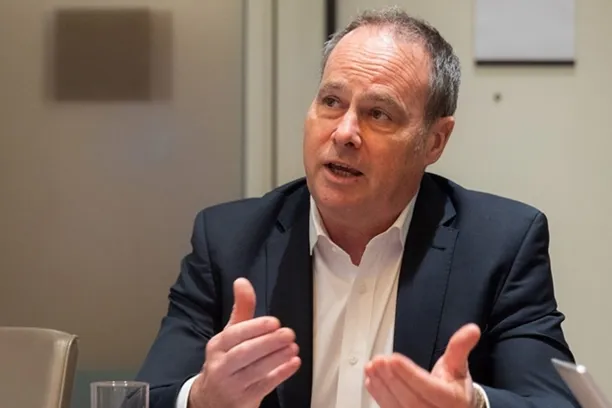 John Bilton, J.P. Morgan Asset Management: "Die besten Tage des Marktes folgen oft unmittelbar auf die schlechtesten. Tatsächlich könnten die immer kürzeren und heftigeren Korrekturen, die wir seit der globalen Finanzkrise beobachten, diesen Faktor noch verstärken."