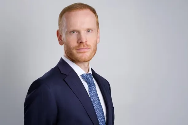 Sebastian Raedler, Bank of America: "Ich setze im Grunde darauf, dass die Wachstumsdynamik zum ersten Mal seit vier Jahren einen Dämpfer bekommt."