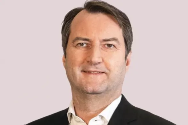 BNP-Finanzvorstand Lars Machenil
