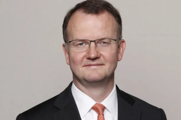 Dr. Christian Ricken, Vorstandsmitglied der LBBW: "Die Kooperation vereint die bAV-Expertise der SV SparkassenVersicherung und die internationale Kapitalanlagekompetenz der LBBW."