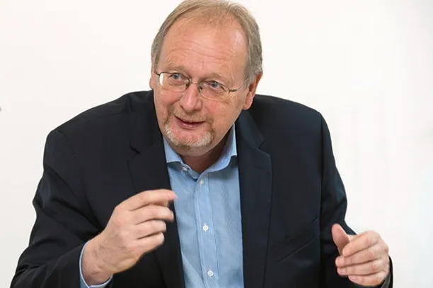 Peter E. Huber, Fondsmanager bei Taunust Trust, hält mit seiner Meinung nicht hinterm Berg. Gerade deswegen sind seine klaren Ansagen hoch geschätzt.