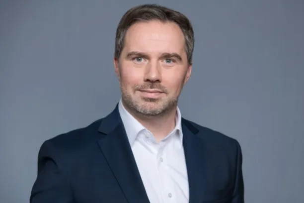 Michael Weidner, Lazard Asset Management: "Damit ist ein Umfeld gereift, das wieder primär von hohen laufenden Erträgen getragen wird und zugleich tiefgreifende relative Chancen für den weiteren Jahresverlauf eröffnet."
