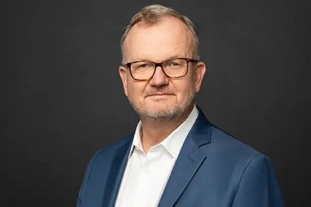Christian Ricken, Aareal Bank
