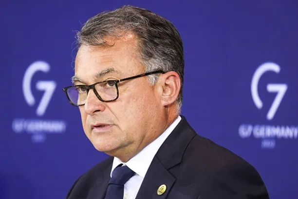 Joachim Nagel, Deutsche Bundesbank: "Die Wahrscheinlichkeit steigt, dass wir überall mehr Inflation sehen werden. Das müssen wir berücksichtigen, und das werden wir bei unserer nächsten Sitzung tun."