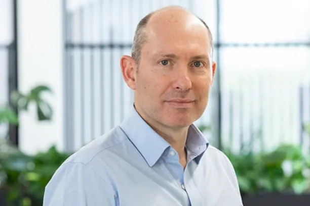 Joe Bauernfreund, CEO und CIO von Asset Value Investors (AVI)