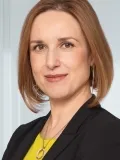 Julia Oster