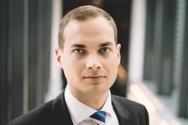 Juhamatti Pukka, Head of Fixed Income bei Evli. "Ein moderates Wirtschaftswachstum, eine stabile Geldpolitik und fiskalische Impulse, insbesondere aus Deutschland, schaffen ein günstiges Umfeld für Unternehmensanleihen."