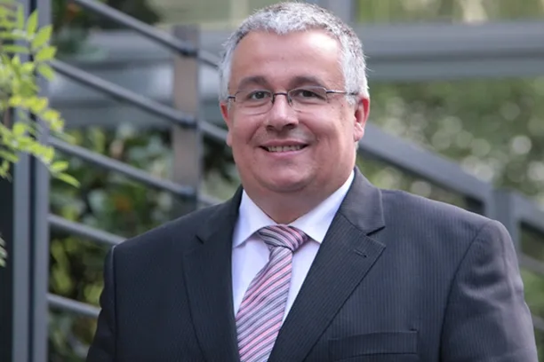Manfred Hübner, sentix
