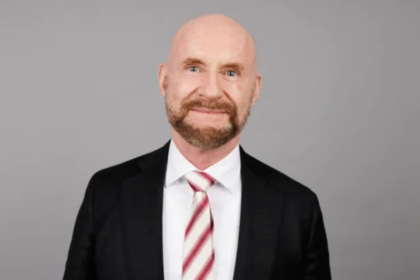 Luca Pesarini, Haron Holding