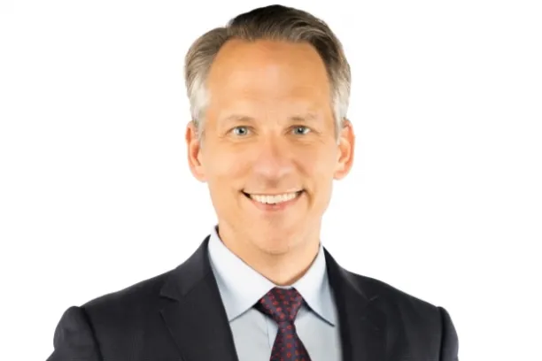 Co-Chief Investment Officer Jeff Blazek von Neuberger hält derzeitge Gewinne im KI-Bereich für nachhaltig, das „beeindruckende Gewinnwachstum" der vergangenen zwei Jahre dürfte jedoch zurückgehen, erwartet er. 