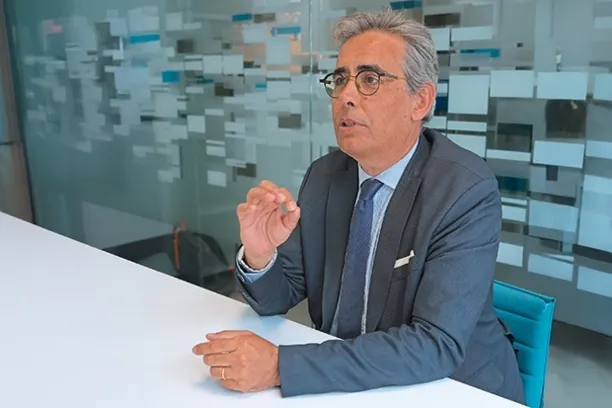 Benjamin Louvet, Ofi Invest: "Wenn 1,0 Prozent der traditionellen Vermögenswerte in Gold umgeschichtet würden, könnte der Goldpreis um 140 Prozent steigen!"