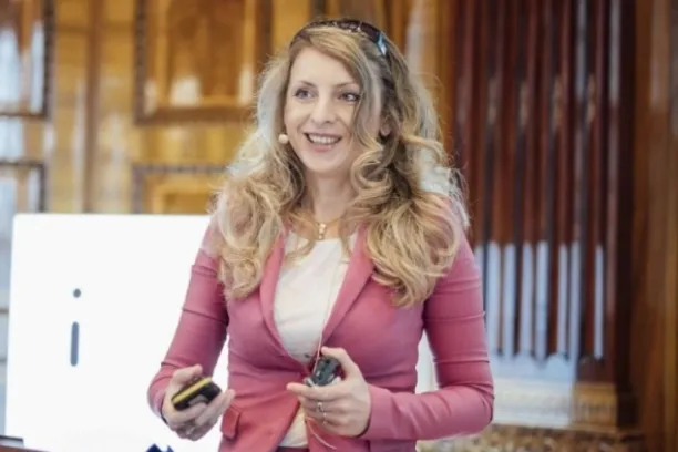 JUDr. Stanislava Saria PHD, Abteilungsleiterin Versicherungsaufsicht und Pensionskassenaufsicht bei der FMA, sagt: "Versicherer stehen schon heute im Nachhaltigkeitswettbewerb."