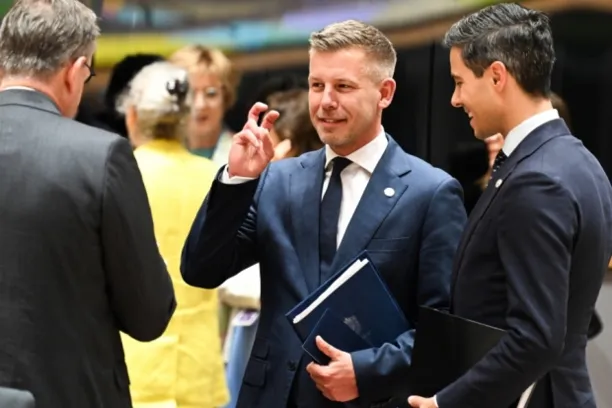 Ungarns Premierminister Peter Magyar, links, und der niederländische Premierminister Rob Jetten bei einem Treffen des Europäischen Rates am Donnerstag, 18. Juni 2026, in Brüssel.