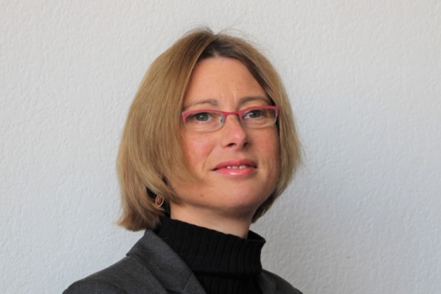 dr._nicole_lux_senior_research_fellow_an_der_bayes_business_school__klein_quer.jpg