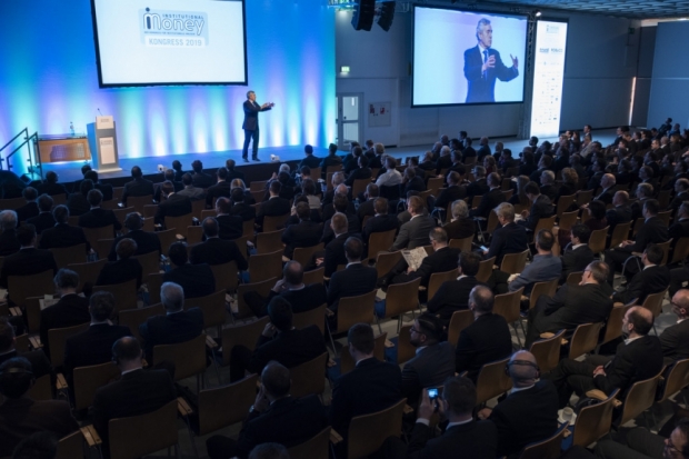 brown_gorden_im_kongress_frankfurt_2019_h-3595.jpg