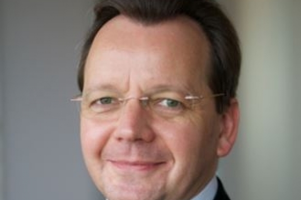 nobert_f-_tofall_klein_quer.jpg