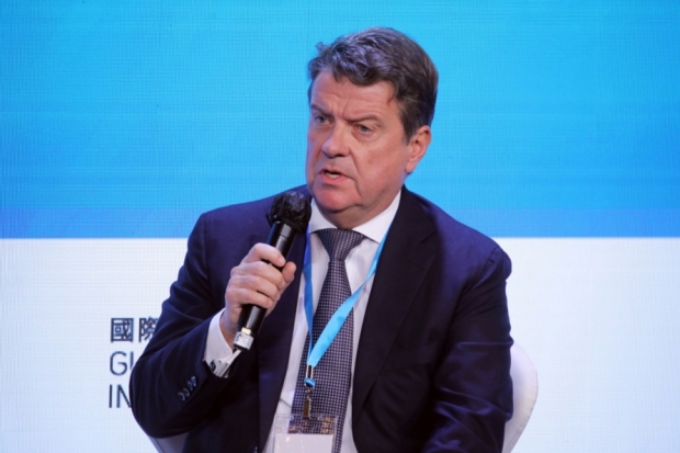 kelleher_colm__ubs_klein_quer.jpg