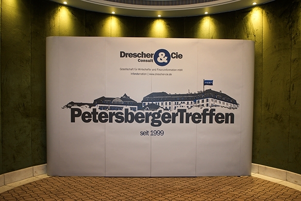 Petersberger Treffen: Aktives Management unter der Lupe | Märkte | 18.11.2019 - Institutional-Money