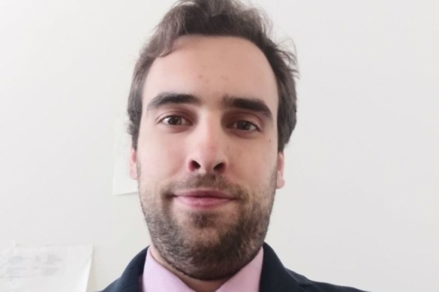 anastasios_pavlos_klein_quer.jpg