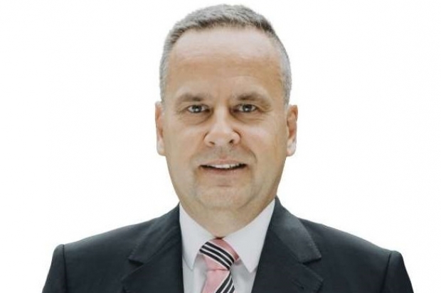 gerliner_carsten_222_klein_quer.jpg