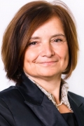 karin_ladinig_neu_fenion_2022_klein_portrait.jpg