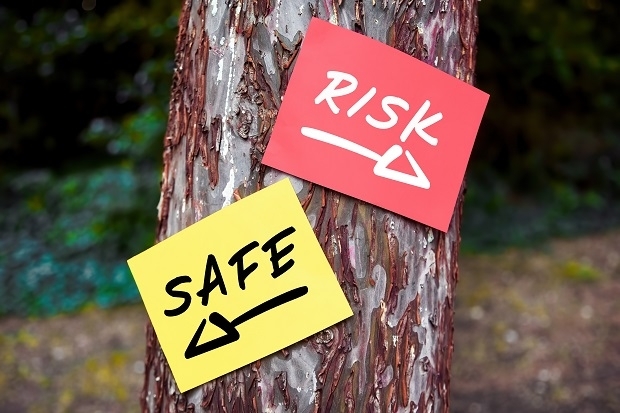 adobestock_379379891_safe_risk_risiko_sicherheit_cagkan.jpg