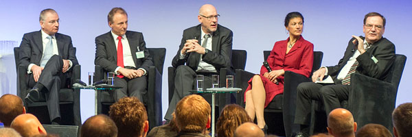 Podiumsdiskussion zum Thema betriebliche Altersvorsoge Podiumsdiskussion zum Thema betriebliche Altersvorsoge