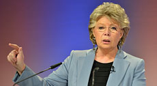 Dr. Viviane Reding Dr. Viviane Reding